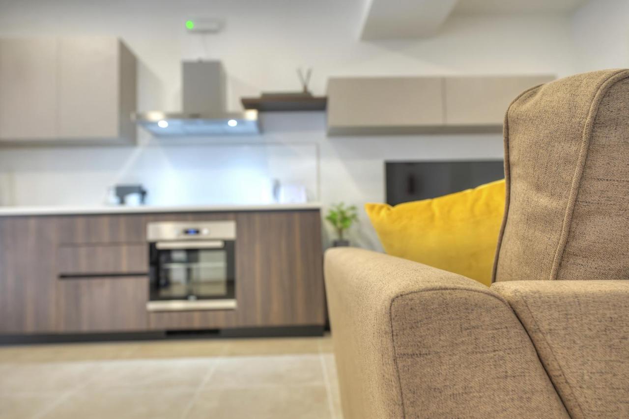 Brand New And Tastefully Furnished 2 Bedroom Apartment Ddif1-2 Gzira Εξωτερικό φωτογραφία